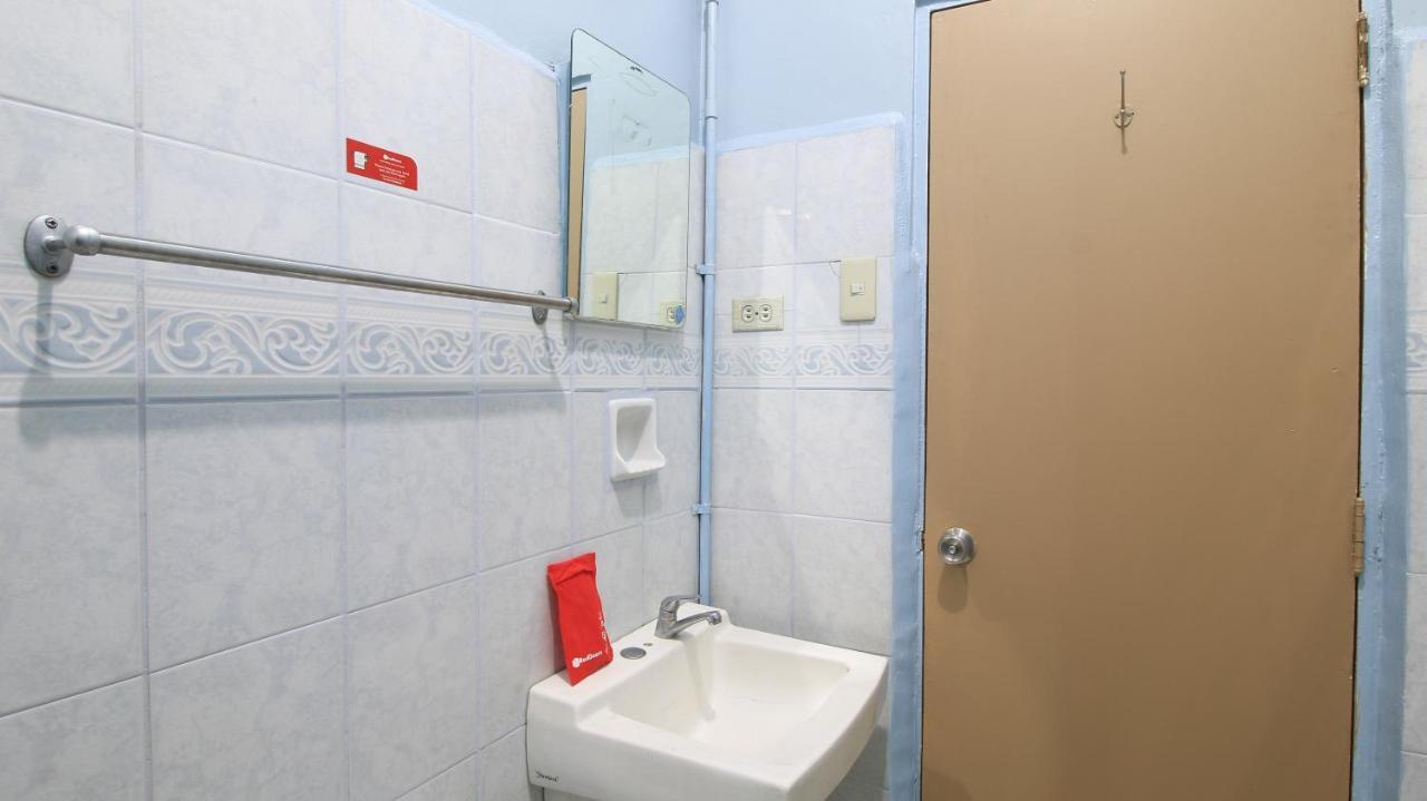 Reddoorz @ Kassel North Caloocan Exterior foto